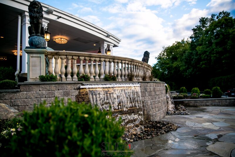 Villa_Borghese Waterfalls-Side